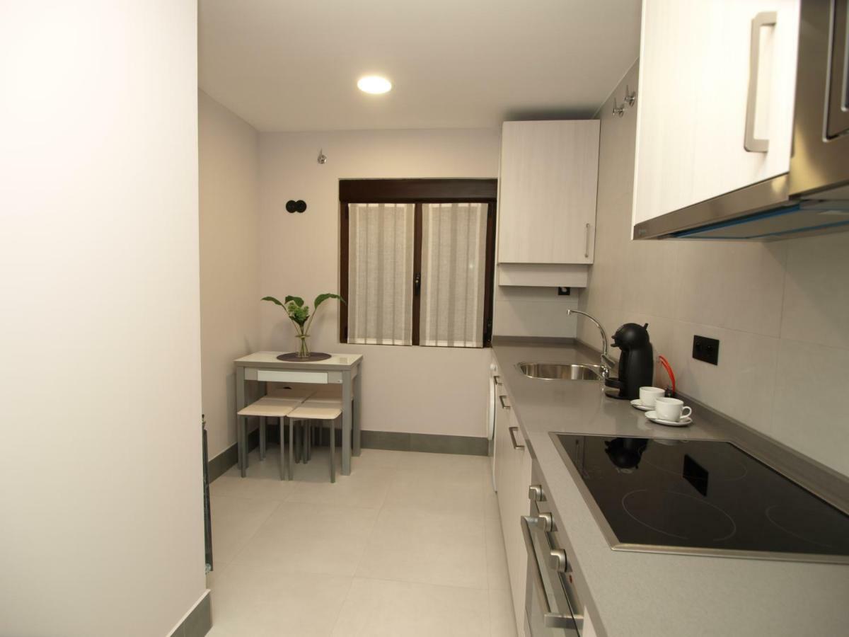 Apartamentos M.Bell León Exteriör bild