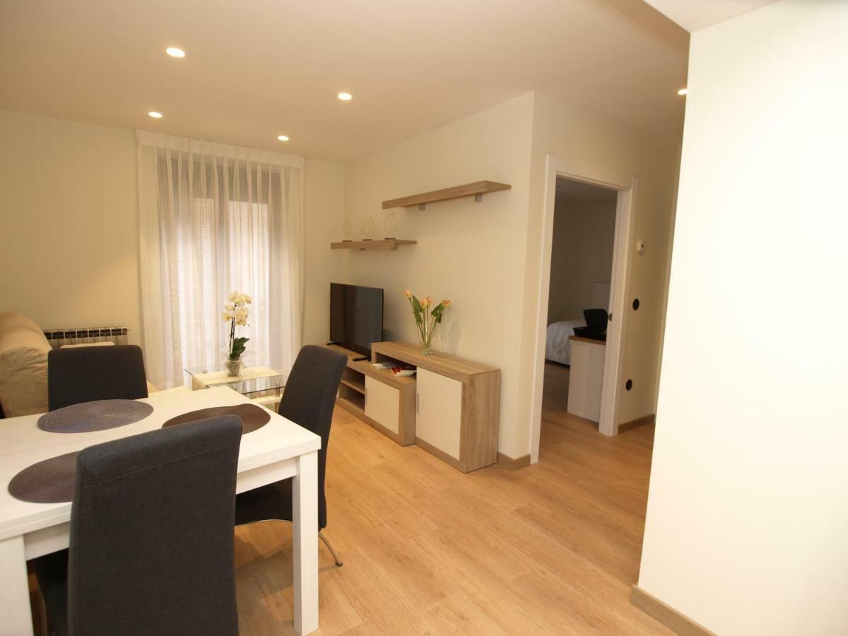 Apartamentos M.Bell León Exteriör bild